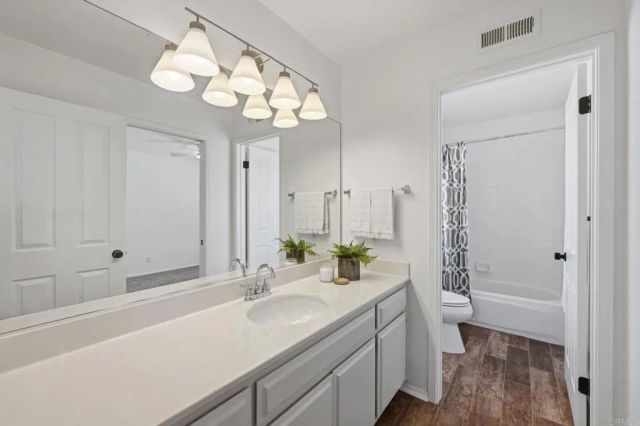 25211 Via Pera, Murrieta, CA 92563