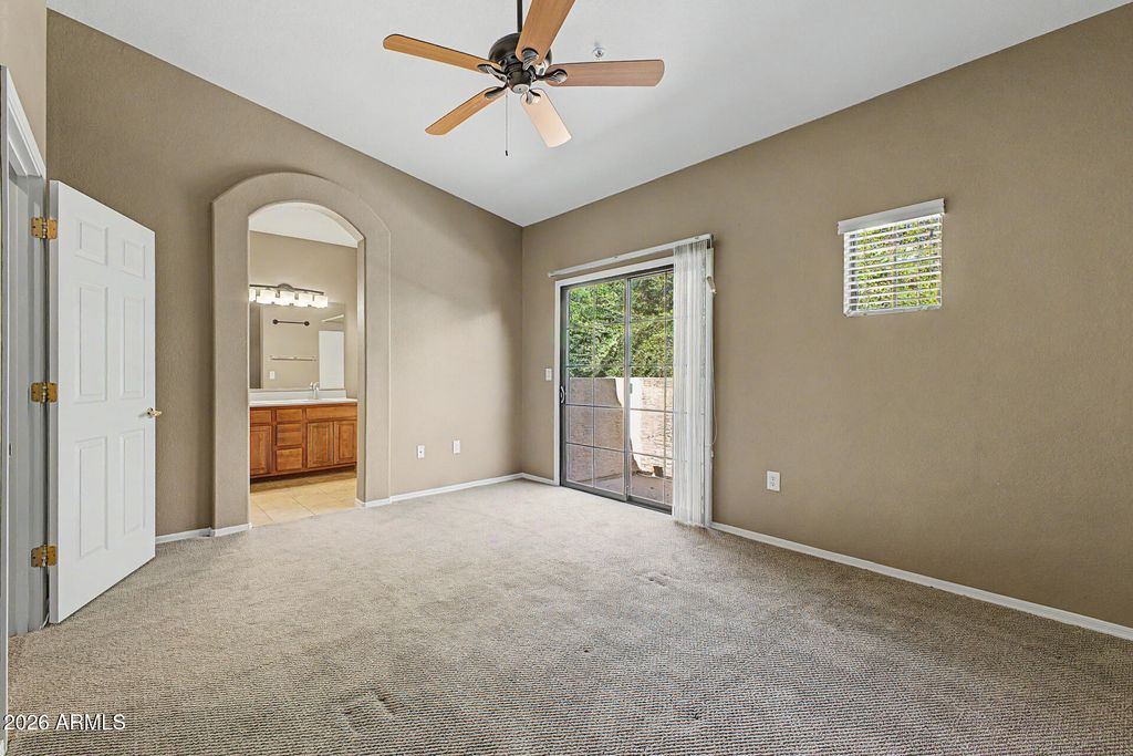 Image 11 of property listing at 1702 E BELL Road 182, Phoenix, AZ 85022