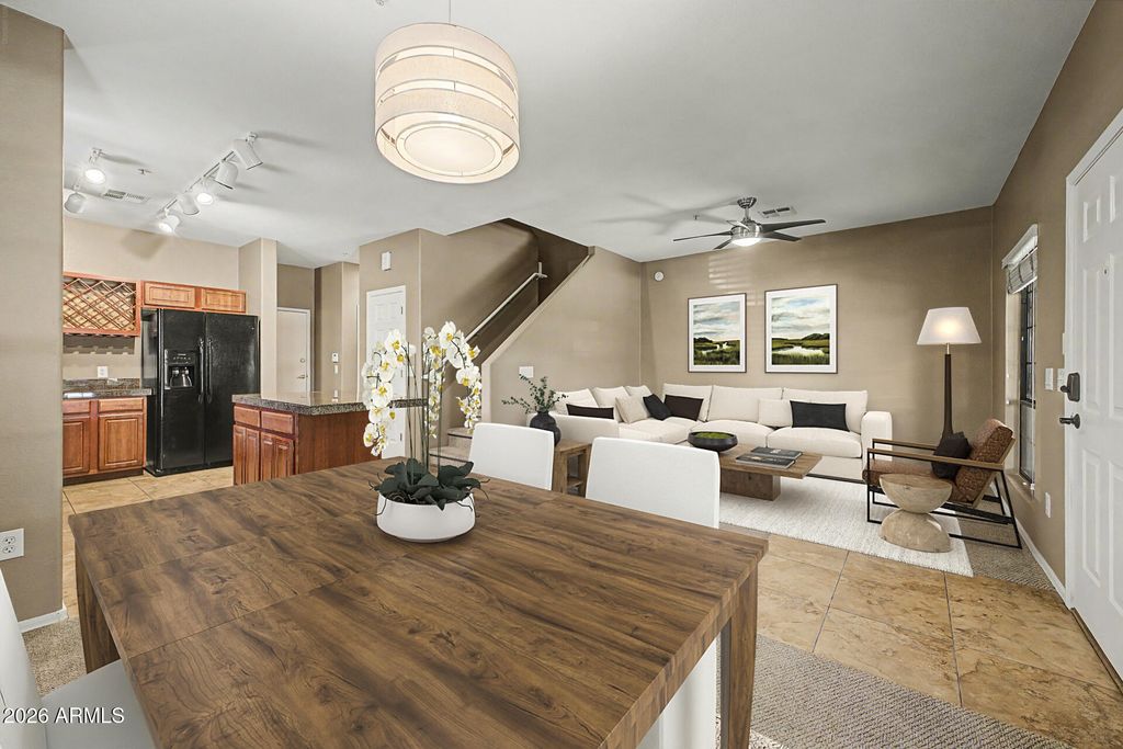 Image 4 of property listing at 1702 E BELL Road 182, Phoenix, AZ 85022