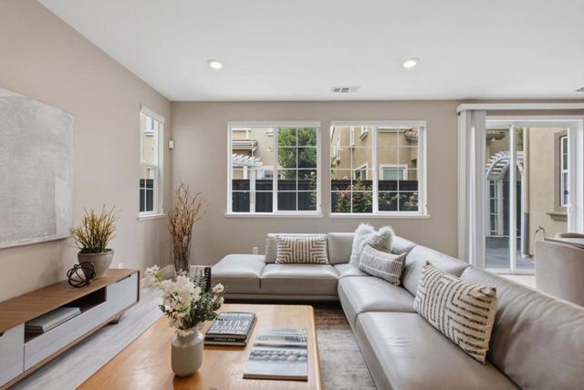 1429 Poppy Lane, Hayward, CA 94545