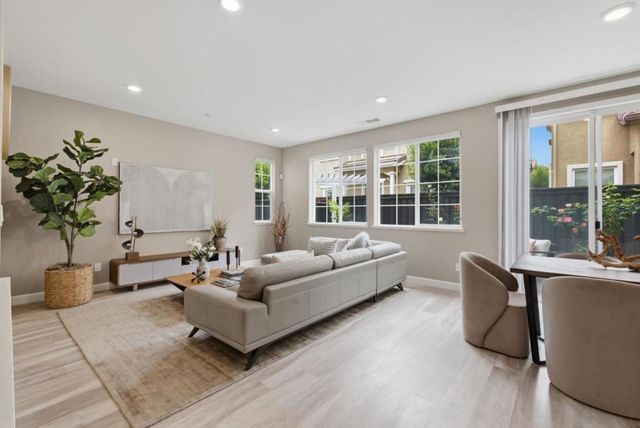 1429 Poppy Lane, Hayward, CA 94545