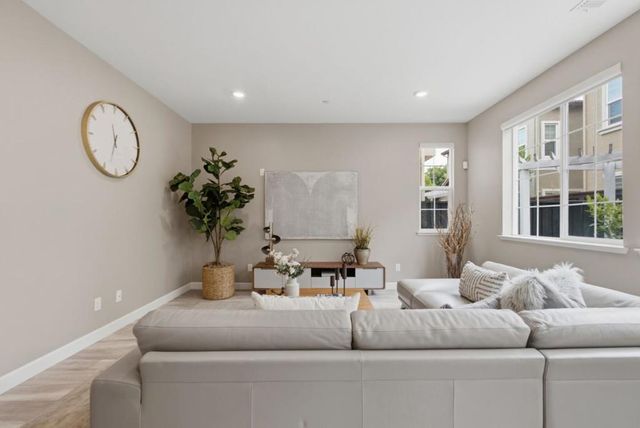 1429 Poppy Lane, Hayward, CA 94545