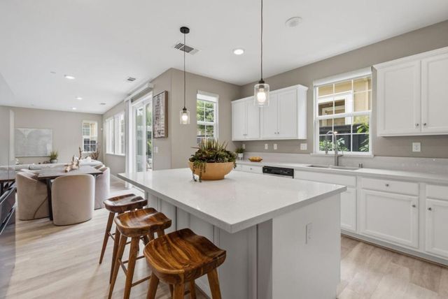 1429 Poppy Lane, Hayward, CA 94545