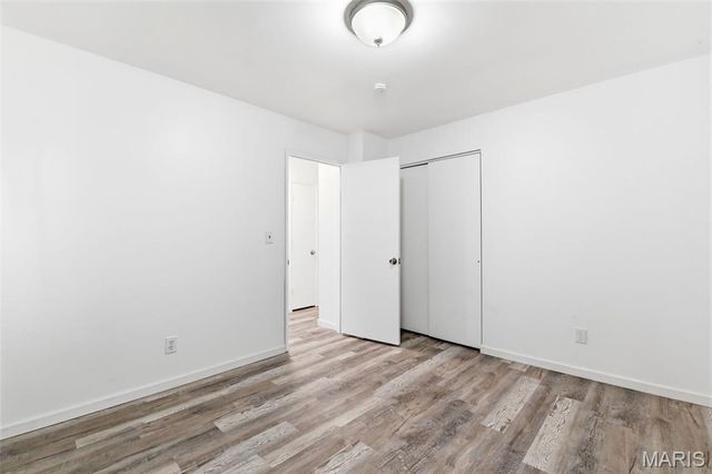 880 Fifth Plaza, Florissant, MO 63031