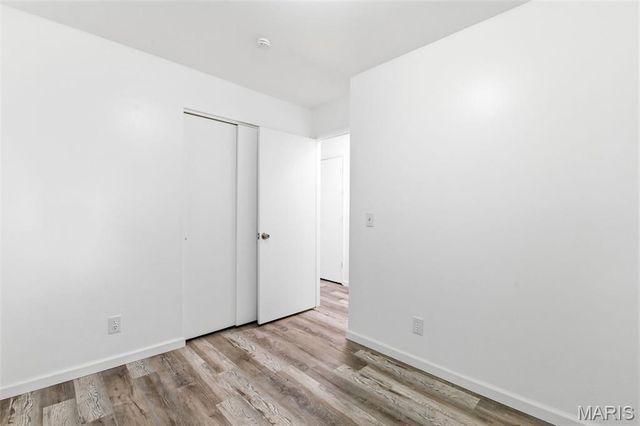 880 Fifth Plaza, Florissant, MO 63031