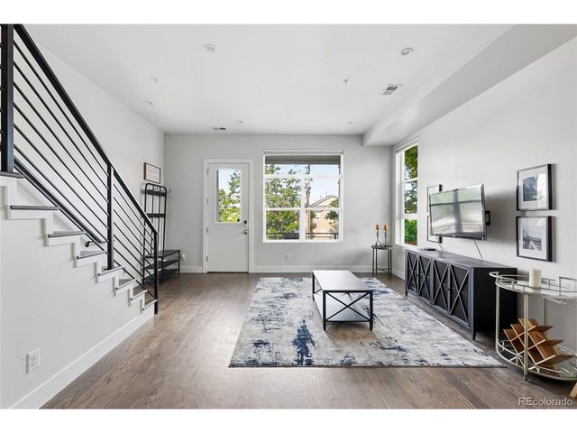 1187 S Navajo St, Denver, CO 80223
