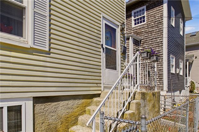 4 Third Street, Newport, RI 02840