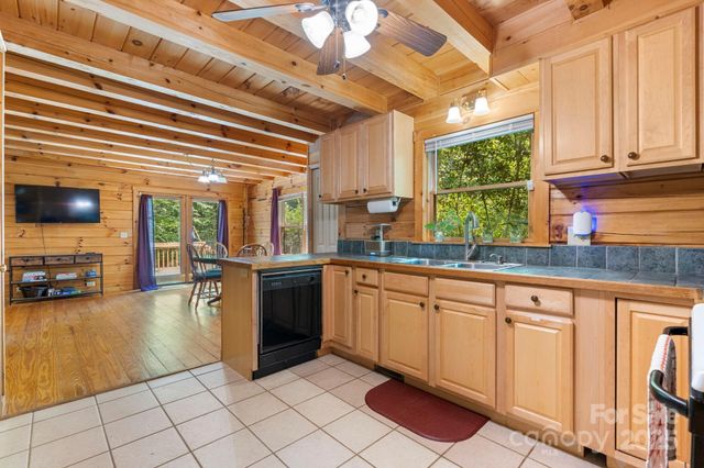 211 Granite Ridge, Nebo, NC 28761