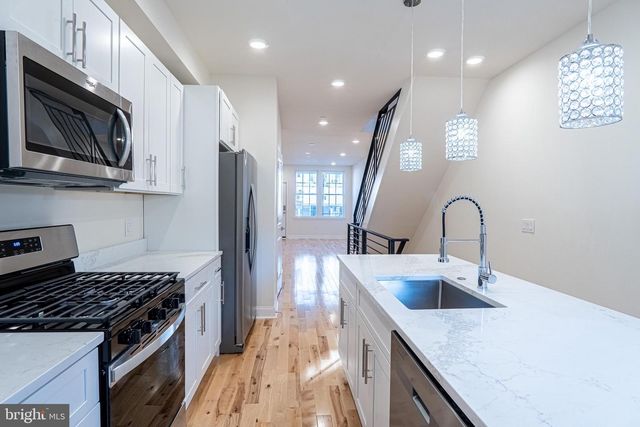 760 N DEKALB ST, Philadelphia, PA 19104