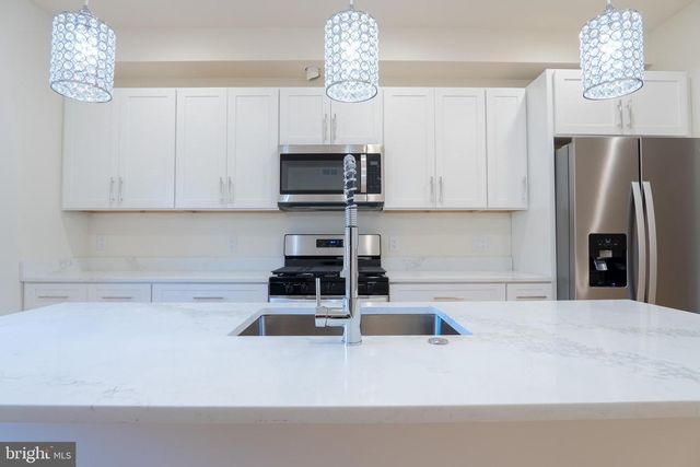 760 N DEKALB ST, Philadelphia, PA 19104