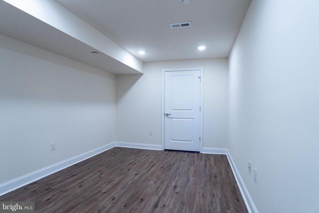 760 N DEKALB ST, Philadelphia, PA 19104