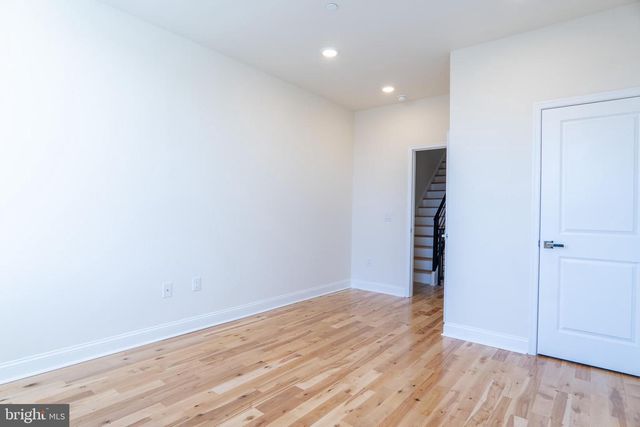 760 N DEKALB ST, Philadelphia, PA 19104