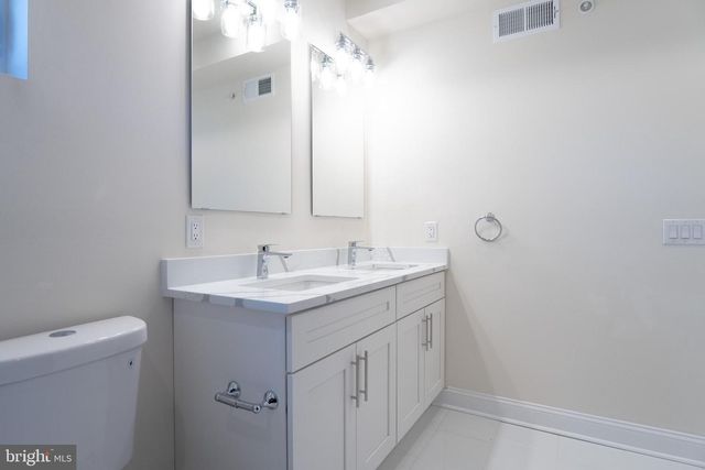 760 N DEKALB ST, Philadelphia, PA 19104