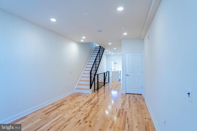 760 N DEKALB ST, Philadelphia, PA 19104