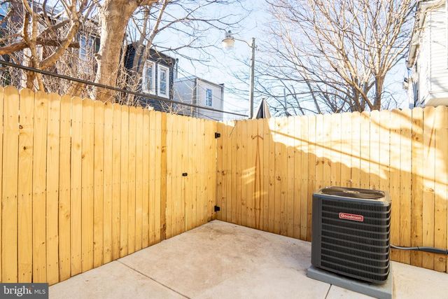 760 N DEKALB ST, Philadelphia, PA 19104