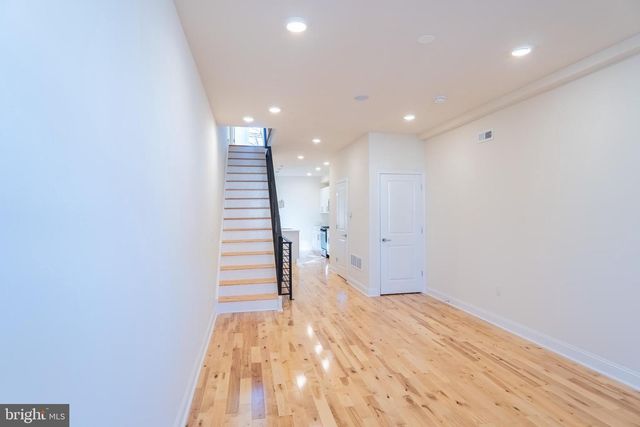 760 N DEKALB ST, Philadelphia, PA 19104