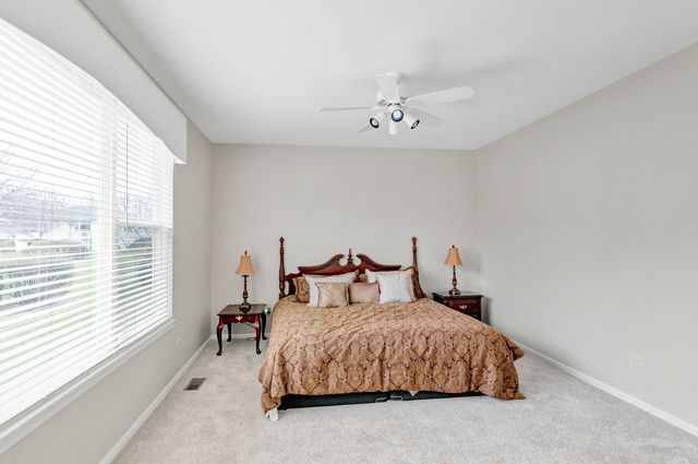 12036 Sweetwater Lane, Huntley, IL 60142