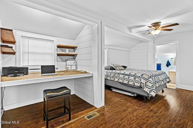 26 Quarry Crossing Street, Hudson Falls, NY 12839