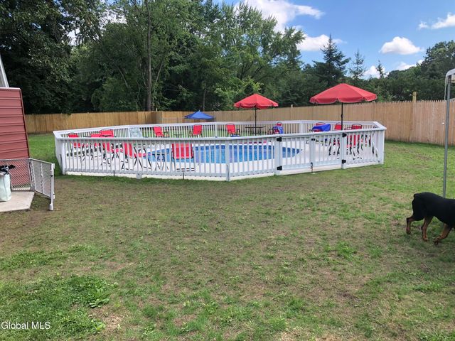 26 Quarry Crossing Street, Hudson Falls, NY 12839