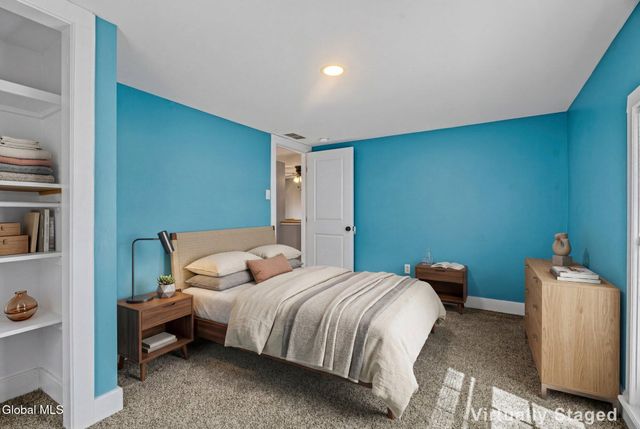 26 Quarry Crossing Street, Hudson Falls, NY 12839