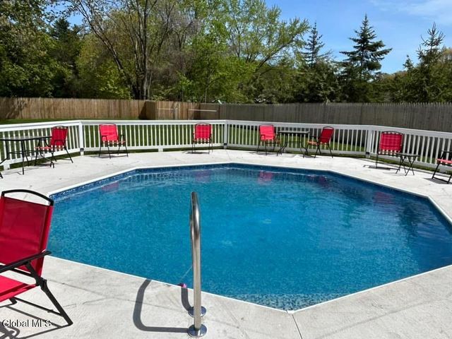 26 Quarry Crossing Street, Hudson Falls, NY 12839