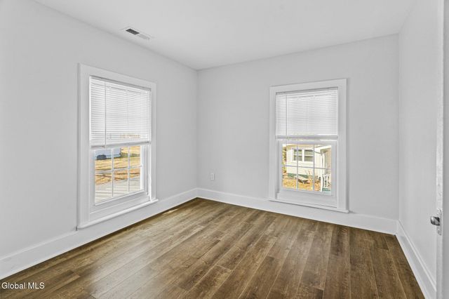 26 Quarry Crossing Street, Hudson Falls, NY 12839