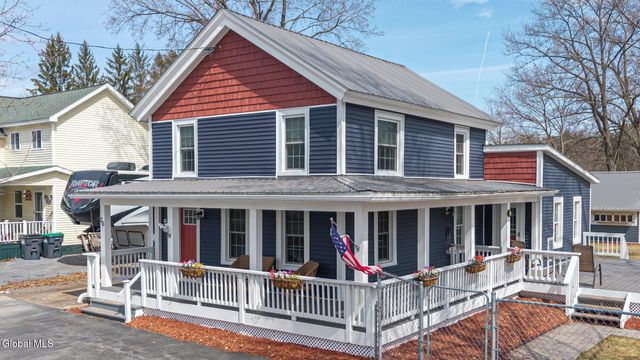 26 Quarry Crossing Street, Hudson Falls, NY 12839