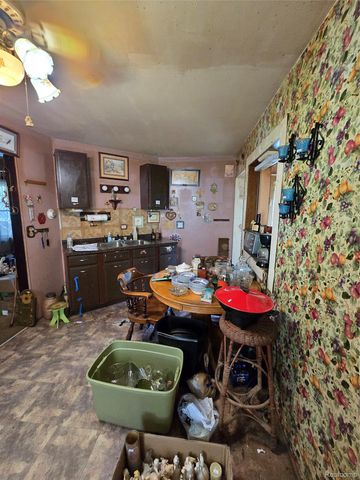 811 Howard Street, Port Huron, MI 48060