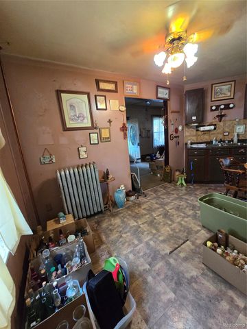 811 Howard Street, Port Huron, MI 48060