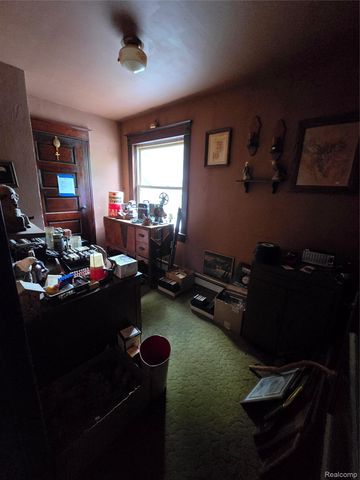 811 Howard Street, Port Huron, MI 48060