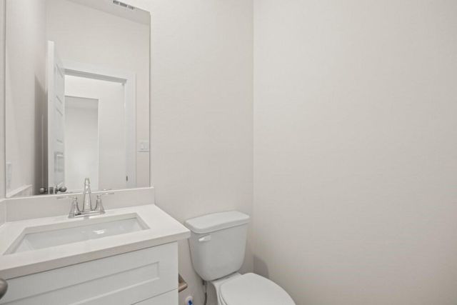 13742 Olympic River Lane, Iowa Colony, TX 77583