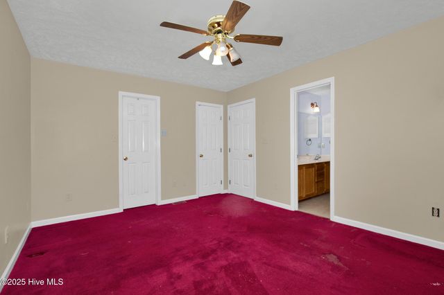 8413 Brightleaf Place, Saint Pauls, NC 28384