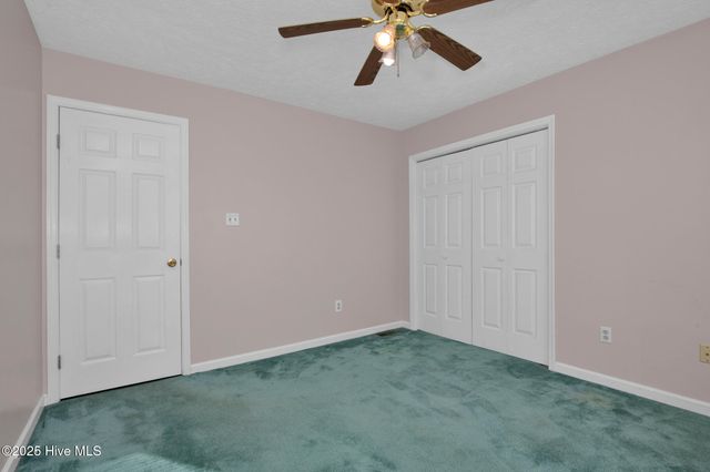 8413 Brightleaf Place, Saint Pauls, NC 28384