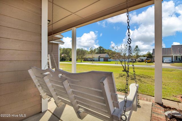 8413 Brightleaf Place, Saint Pauls, NC 28384