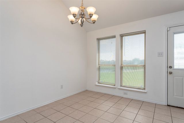 7427 Fossil Creek Drive, Arlington, TX 76002