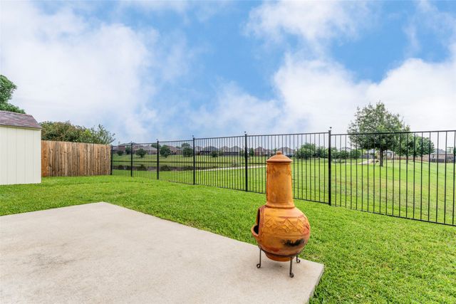 7427 Fossil Creek Drive, Arlington, TX 76002