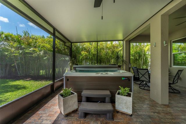 7527 LANTERN PARK AVENUE, Apollo Beach, FL 33572