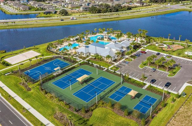 7527 LANTERN PARK AVENUE, Apollo Beach, FL 33572