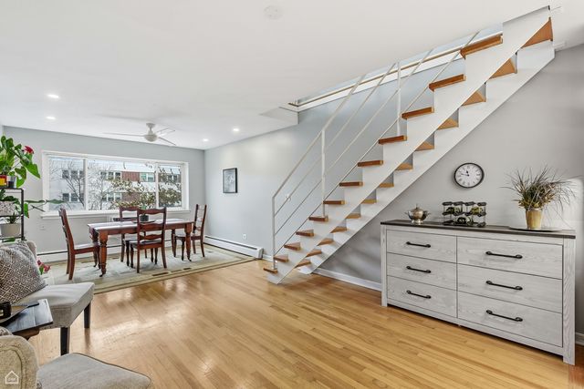 6619 N Sheridan Road 401, Chicago, IL 60626