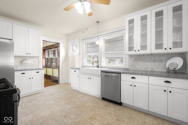 1010 16th Street, Columbus, IN 47201
