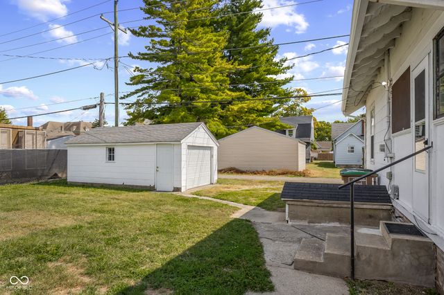 1010 16th Street, Columbus, IN 47201