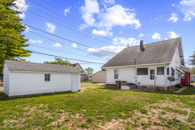 1010 16th Street, Columbus, IN 47201