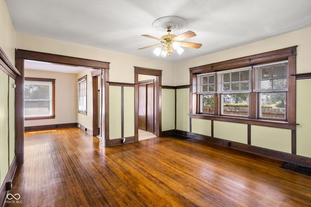 1010 16th Street, Columbus, IN 47201
