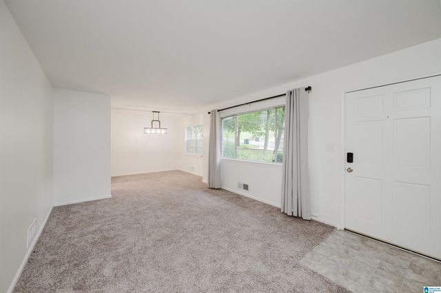 1440 HICKORY LANE, Birmingham, AL 35235