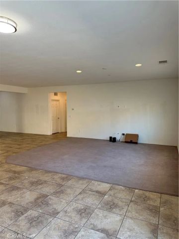 6840 Sunsight, Jurupa Valley, CA 92509