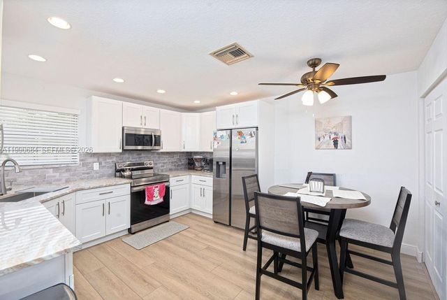 2360 NW 12th St, Delray Beach, FL 33445