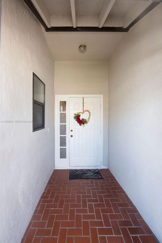 2360 NW 12th St, Delray Beach, FL 33445