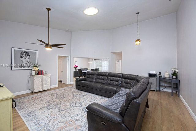 2360 NW 12th St, Delray Beach, FL 33445