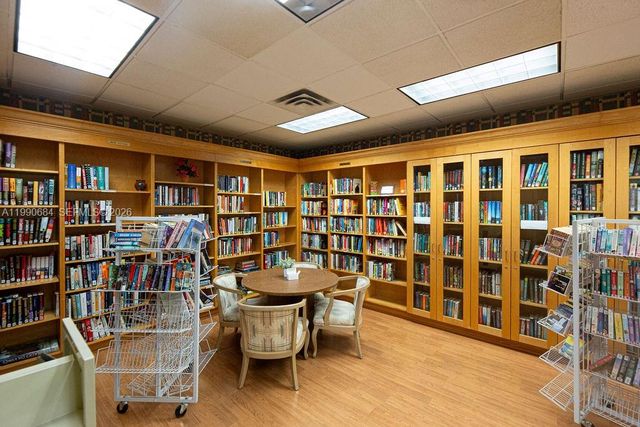 2360 NW 12th St, Delray Beach, FL 33445