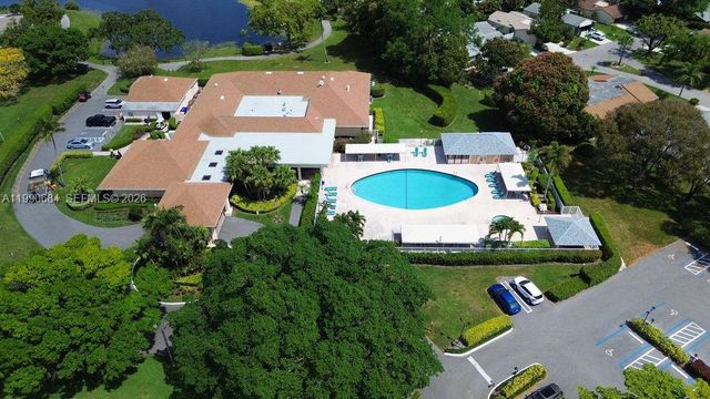 2360 NW 12th St, Delray Beach, FL 33445